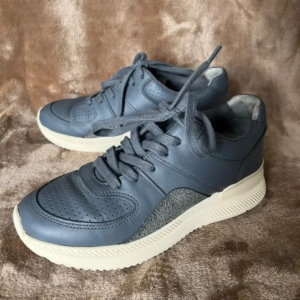 Everlane Tread the Trainer Leather Sneaker Women’s Size 6 Men’s Size 4